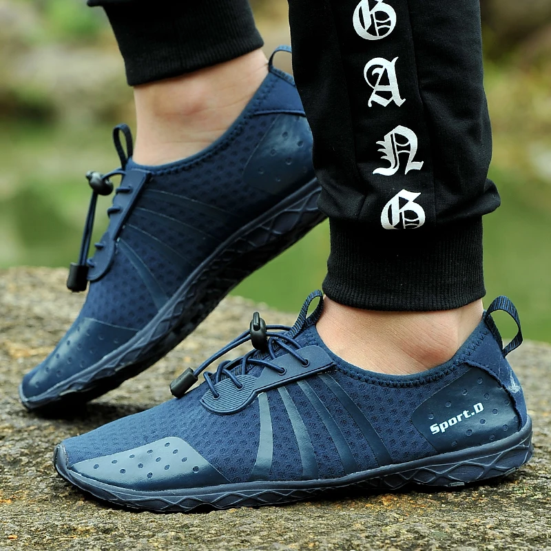 الصيف أحذية ماء الرجال صنادل شاطئ المنبع أكوا أحذية رجل سريعة الجافة نهر البحر الغوص السباحة أكوا الأحذية