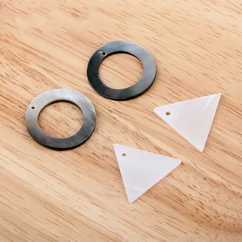 

Natural black and white shell triangle single hole round DIY minimalist Earrings ear clip ear studs ear thread accessories