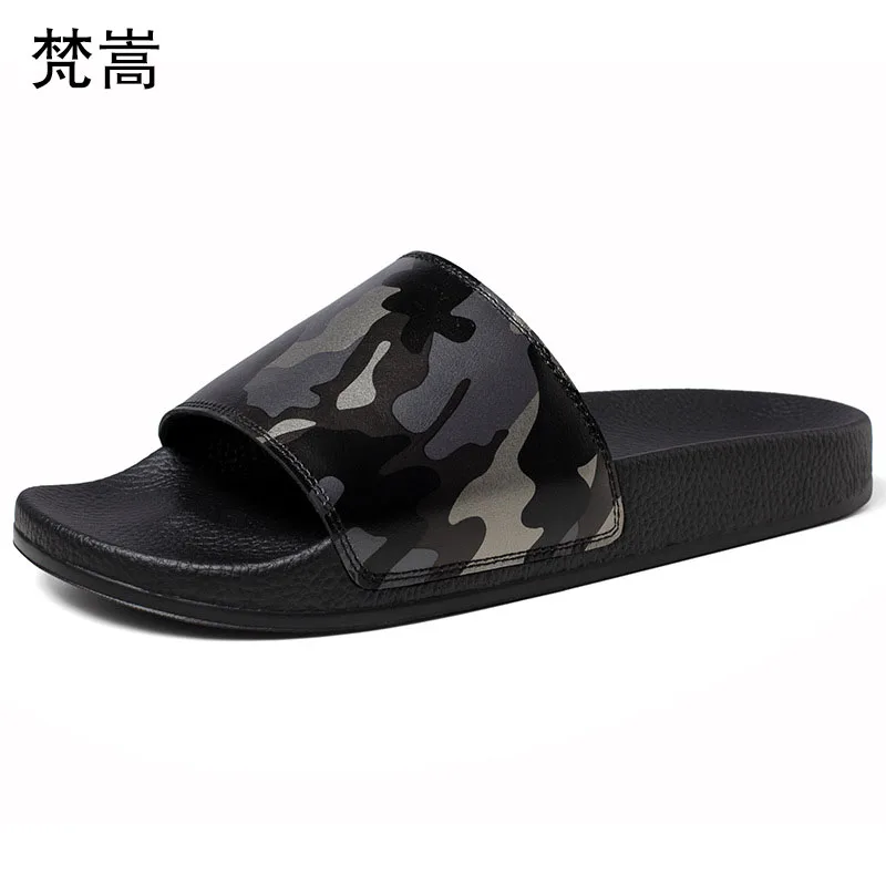 

Slippers Men Summer Outdoor Korean Edition Fashion Leisure Leather Sandals Personality Fashion Youth Slip-proof Softsole Slipper