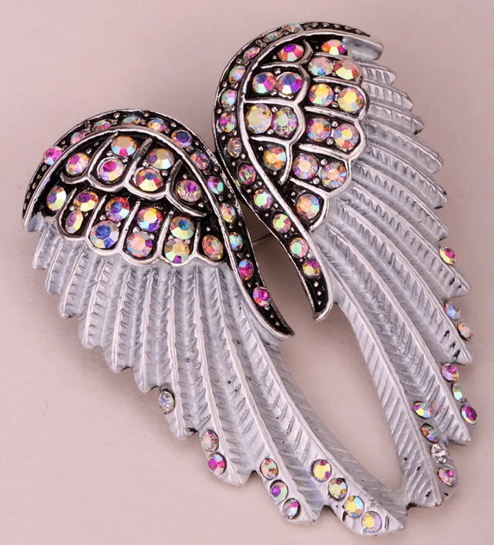 YACQ Ангел брошь крылья булавка, кулон для женщин Байкер ювелирные изделия подарки для мамы ее жены подруги W кристалл дропшиппинг BD03