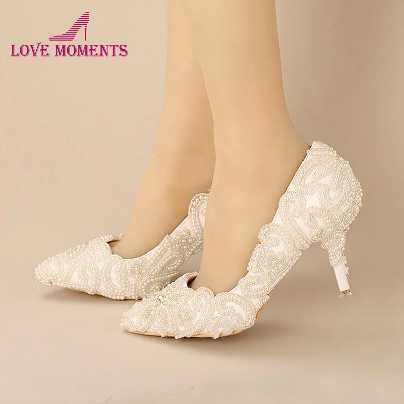 pointed bridal shoes