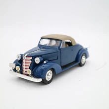 Raro especial Metal fundido 1/32 Vintage 1958 sedán de visualización en escritorio en colección modelo juguetes para los niños