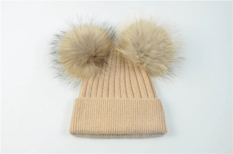 Bonnet double pompons