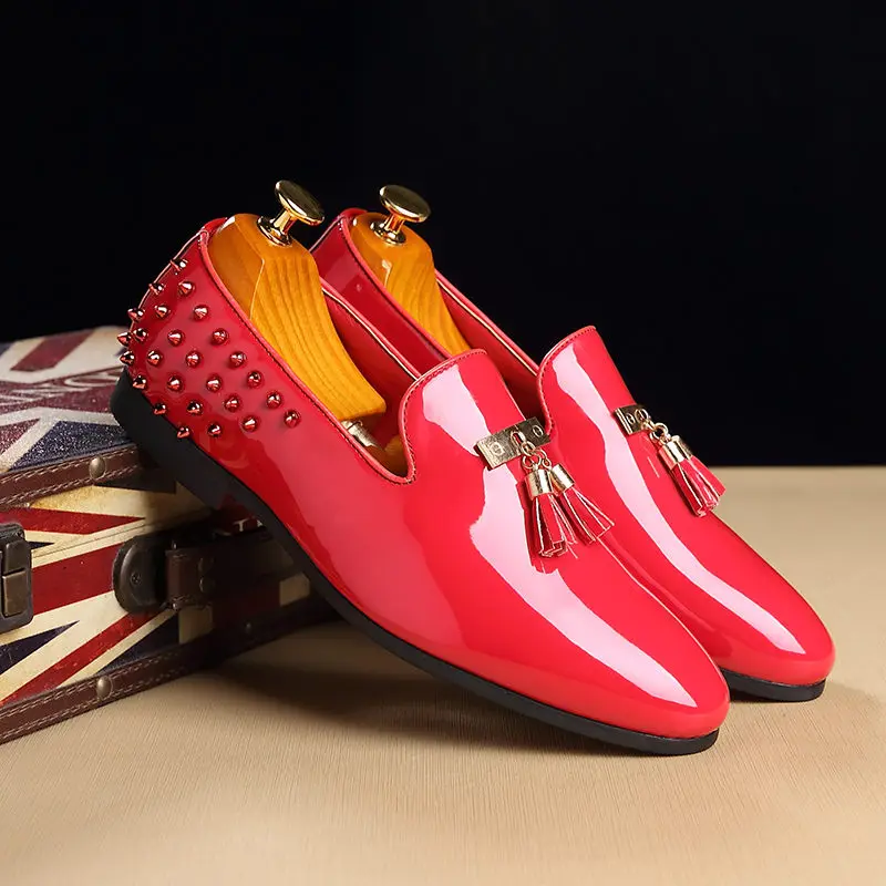 Новинка года; мужская повседневная обувь из искусственной кожи; мужские демисезонные повседневные лоферы; мокасины; брендовая Свадебная модельная обувь; шикарная обувь - Цвет: Red