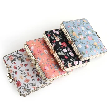 

Random Color!1pc Portable Mini Vintage Makeup Mirrors Compact Pocket Floral Mirror Two-side Folding Make Up Mirror Cosmetic Tool