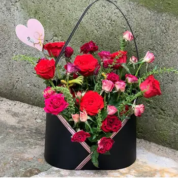 

Household Foldable Natural Seagrass Woven Storage Pot Garden Flower Vase Hanging Basket With Handle Storage Bellied Basket