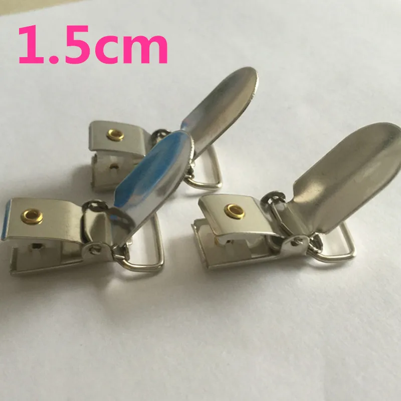 

NEW 1.5cm 100 pcs/lot Silver Tone Metal Oval Baby Pacifier Clip Suspender Metal Paci Clips Holders Plastic Insert