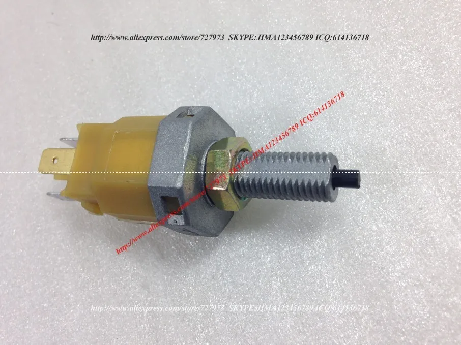 Выключатель тормозной лампы для CHERY RIICH, TIGGO, MVMX33, DR5, QQ6, QIYUN, KIMO, FACE, ARAUCA, A3, ORINOCO, CEILO, BOO, FORZA, VORTEX ESTINA, FULWIN2