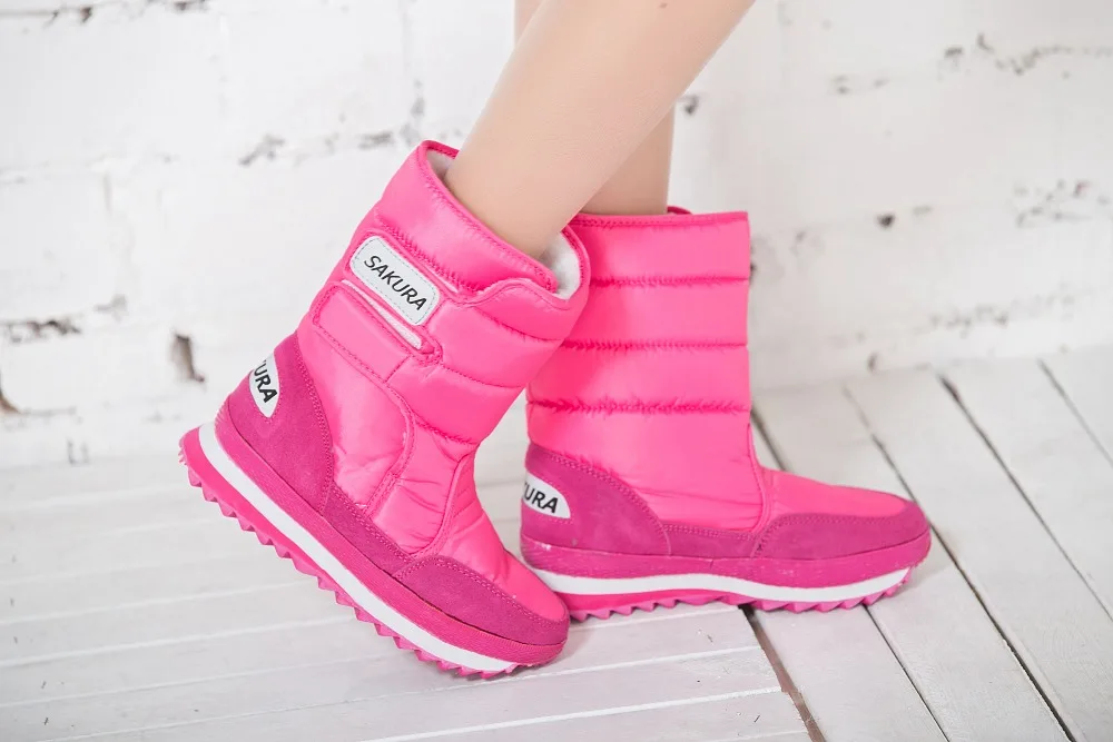 

2019 Hot Sale Women Snow Boots with Waterproof Surface and comfortable TPR sole for Winter Warm-up with Buckle Colorful Shoes