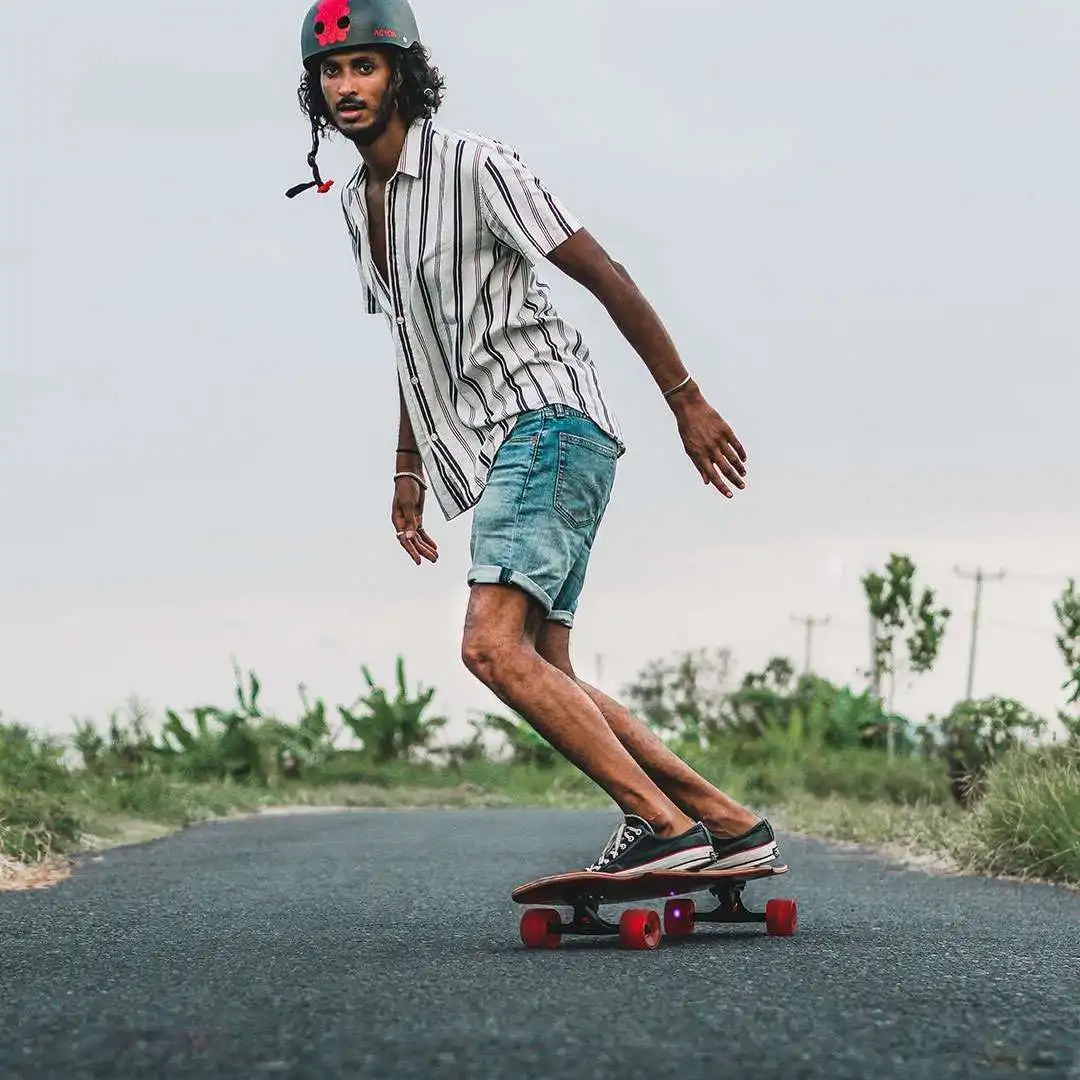 

Xiaomi ACTON D1 ATND All-round board Long Skateboard Wheel LED Night Light Maple Wooden Skateboard