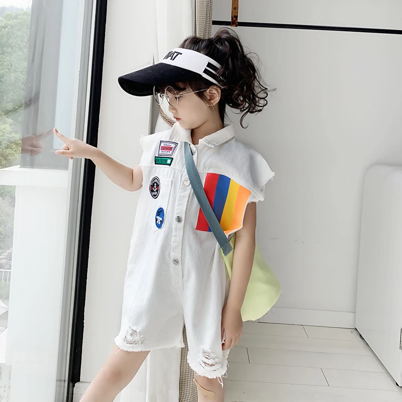 

Girls tooling jumpsuit 2019 summer new cotton loose wide leg sleeveless hole jeans jumpsuit