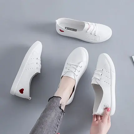 

Small white shoes female 2019 new spring and autumn net red single shoes wild tie flat student casual shoes women