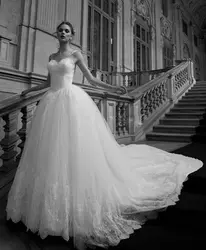 Мода романтической белое свадебное платье с поездом 2016 милая аппликация кружева линия тюль женщины свадебный жениться платье для партии