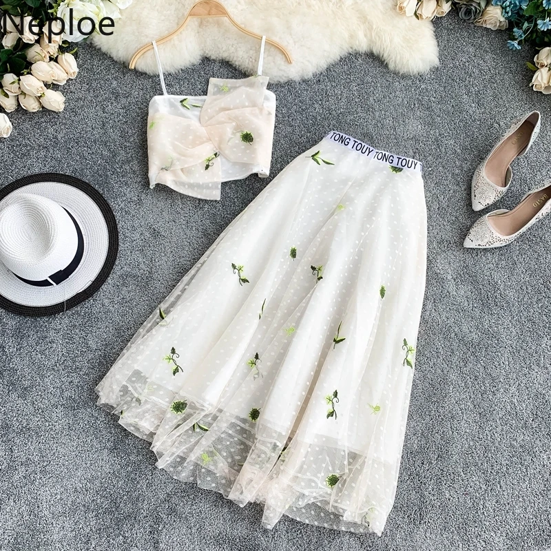 

Neploe Two Piece Set Women Summer 2019 Embroidery Mesh Sleeveless Camis+Stretch Waist A-Line Skirts Fashion Suits 44334