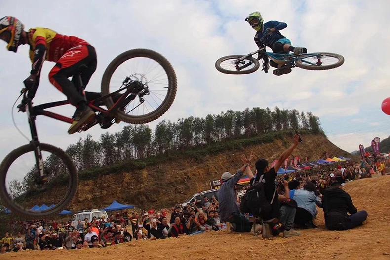 Best Powerful New 26 Inch Mountain Bike / Electric Bike / Electric Motorcycle Electric Bicycle Battery / Double 10