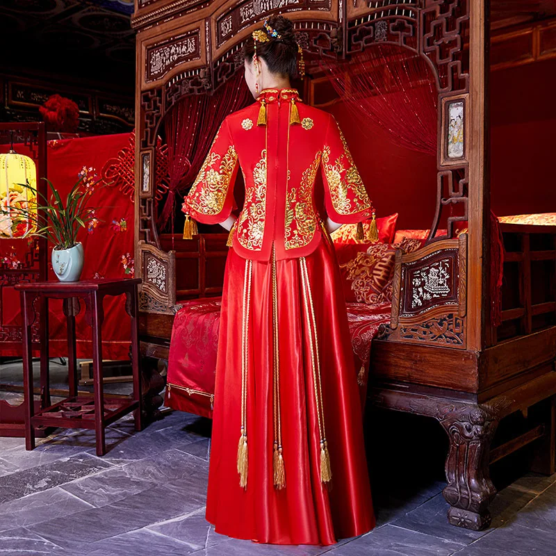 Китайский красный вышивка цветок Qipao классический Cheongsam древняя Свадебное платье Благородный тост одежды брак костюм Vestidos