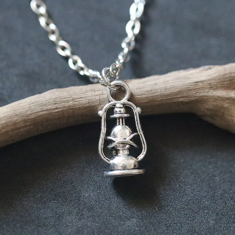 

Lamp Pendant Charms for Jewelry Making DIY Handmade Bracelets Necklace Vintage Tibetan Silver Jewelry Accessories