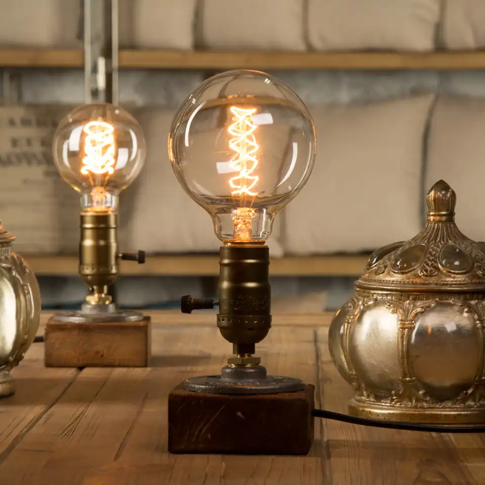 desk lamp retro