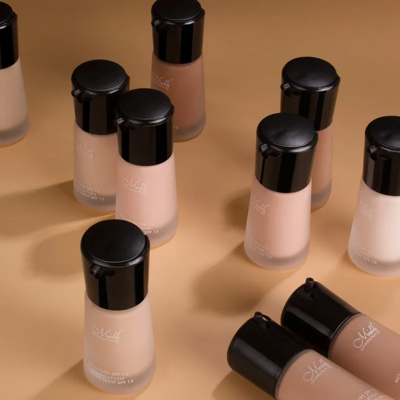 

The New Moisturizing Concealer Foundation is breathable and not sticky makeup concealer