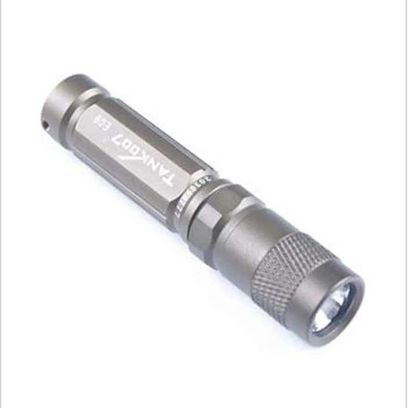 TANK007 E09 CREE XP-E R3 120LM 3-режимный светодиодный мини-фонарик Фонарь(1 х ААА