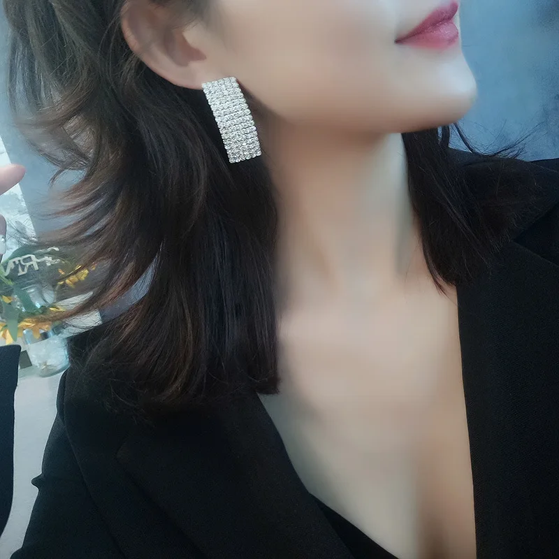 

Full Rhinestone Earrings For Women Korean Temperament Rectangle Earings 2019 New Trendy Jewelry Party Dress Accessories