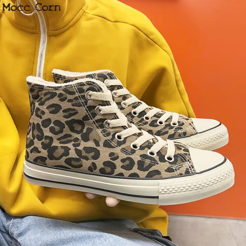 

Autumn Winter High Top Canvas Shoes Men Warm Sneakers Leopard Print Shoes Sports Man Sneakers Tenis Hombre Casual Mens Trainers