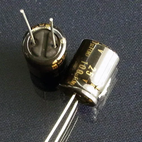 

30PCS new original ELNA RBD Promise audio electrolytic capacitor 100Uf/25V free shipping