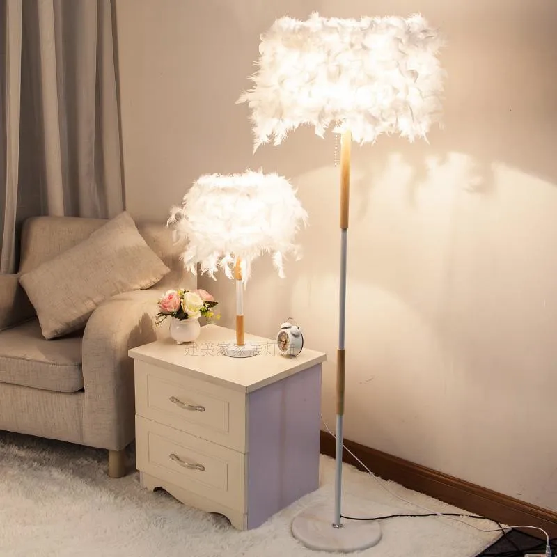 

Modern Northern Europe Adjustable Light Feather Sweet Table Light Bedroom Livingroom Study Room Decoration Lamp Free Shipping