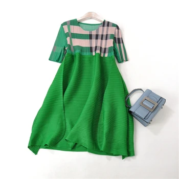 

FREE SHIPPING Miyake Fashion fold half sleeve patchwork lattice o-neck dress IN STOCK