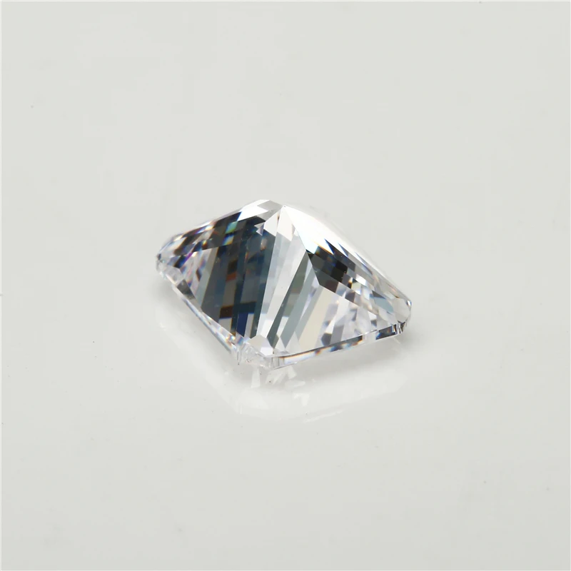 2G16　琥珀　ネックレス 4x6~10x12mm Octangle Cut 5A White CZ Stone JIANGYUANGEMS