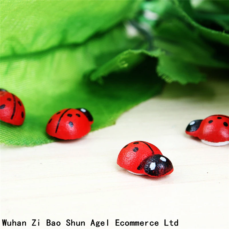 

Mini 100pcs/Bag Cute Red Wooden Ladybird Ladybug Sponge Self-adhesive Sticker Kids Scrapbooking Baby Toys Home Decoration