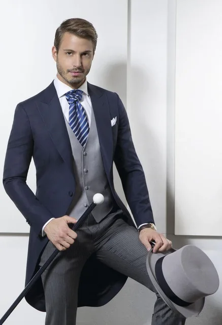 2017-Nouveau-Italien-Tailcoat-Conception-Hommes-Costumes-Pour-Le-Mariage-De-Bal-veste-Pantalon-Gilet-Slim.jpg_640x640 (18)