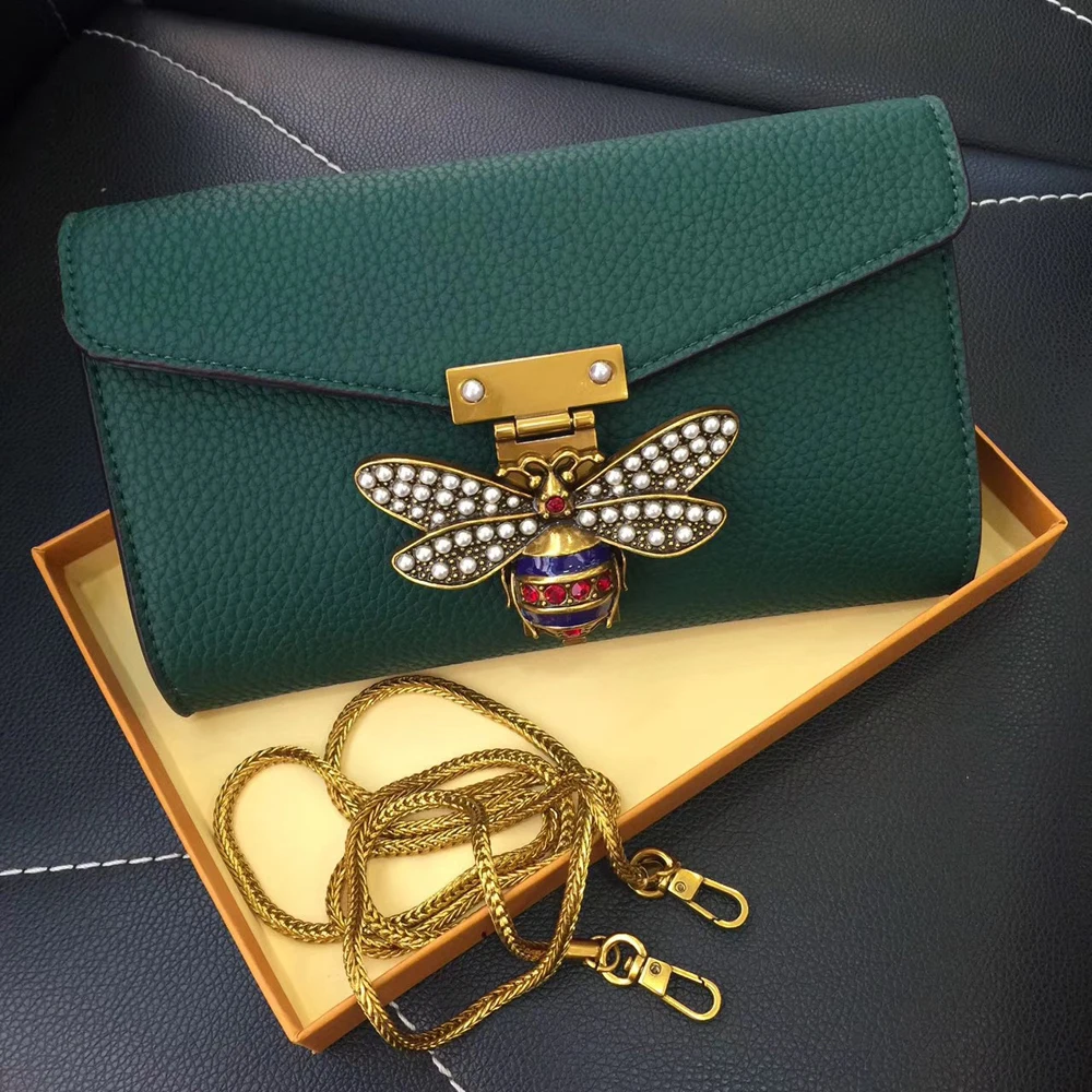 Кожаная сумка-конверт, украшенная жемчугом, мини-сумка с рисунком личи, сумка на плечо, уникальная металлическая сумочка в виде пчелы