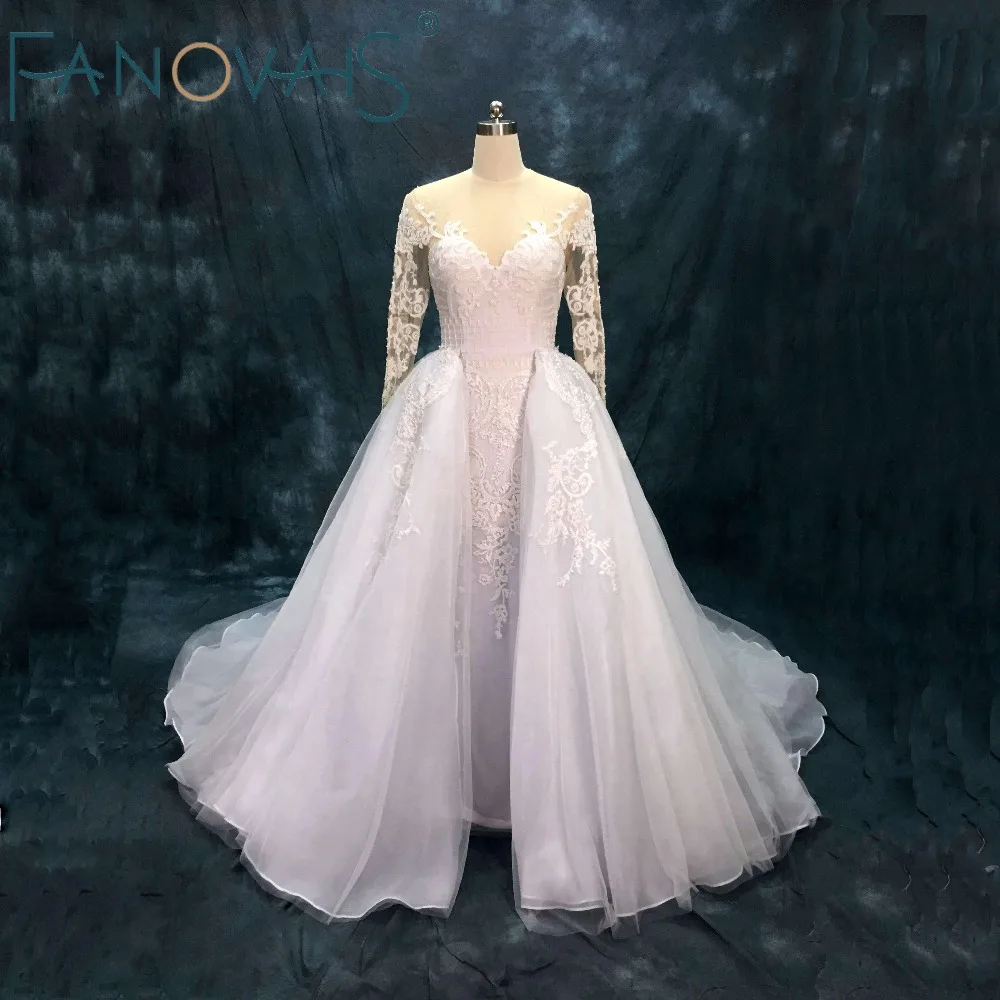 Pearl Beads Sheath Wedding Dresses With detachable Train Vintage Lace