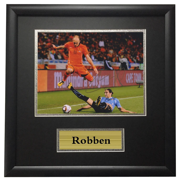 

Memorabilia come with SA COA Bayern Robben autographed signed Photo Framed