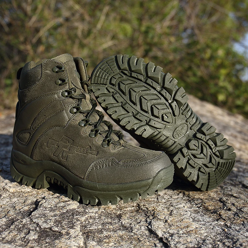 

Tactical Military Combat Boots Men Genuine Leather US Army Hunting Trekking Camping Mountaineering Winter Work Shoes Bot XX-401