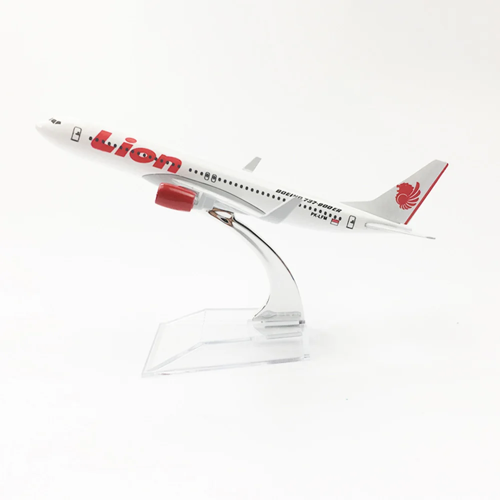 1/400 масштаб самолета Боинг 737 Лев Airlines 16 см сплава плоскости B737 модель игрушки Для детей подарок для коллекции