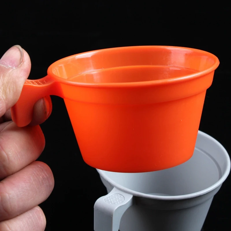 

Portable Plastic Cup Camping Lightweight PP Water Drinking Mug Outdoor Travel Picnic Camping Cookware With Handle GMT601