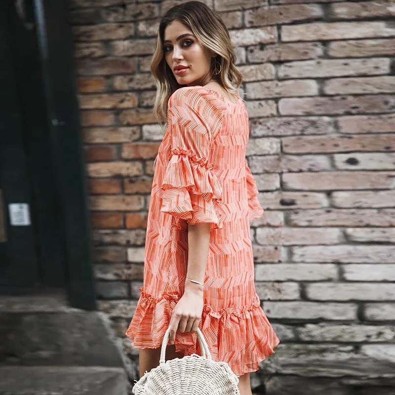 

Women Ruffled Party Dress Short Sleeve V neck Casual Beach Mini Dress 2019 Summer New Fashion Chic Women Dress