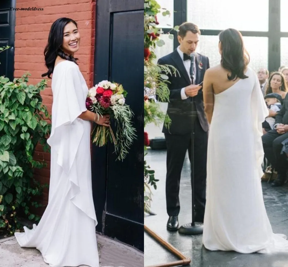 

2020 Boho Wedding Dresses Sheath One Shoulder Flowing Western Country Bridal Gowns Sweep Train Customized Abito Sposa