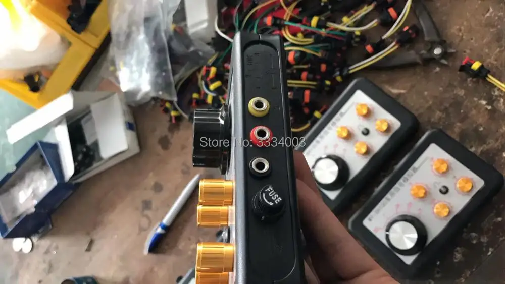 £21.94 Automobile Automotive Signal Simulator Tester Tool Can Adjust Resistance Water