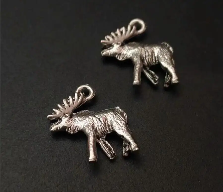 8 pcs Charming Elk Deer Charms Pendants Fit Jewelry Making Findings