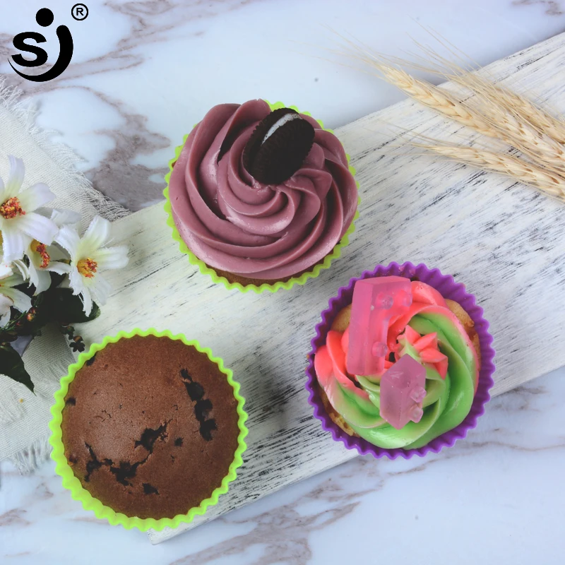 SJ Silicone Cupcake Molds Muffins Bakery Tools in Cake Mold Cupcake Mold Silicone Oven Muffin Cupcake and Bakeware