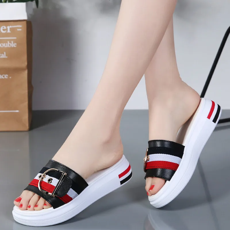 

Women Slippers Flat Shoes Woman Genuine Leather Beach Sandals Ladies Luxury Belt Platform Slides Flip Flops Summer