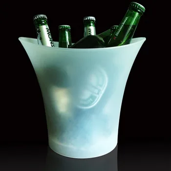 

5L Waterproof Plastic LED Ice Bucket Color Changing Bars Nightclubs LED Light Up Champagne Beer Bucket Outdoor Picnic or Party