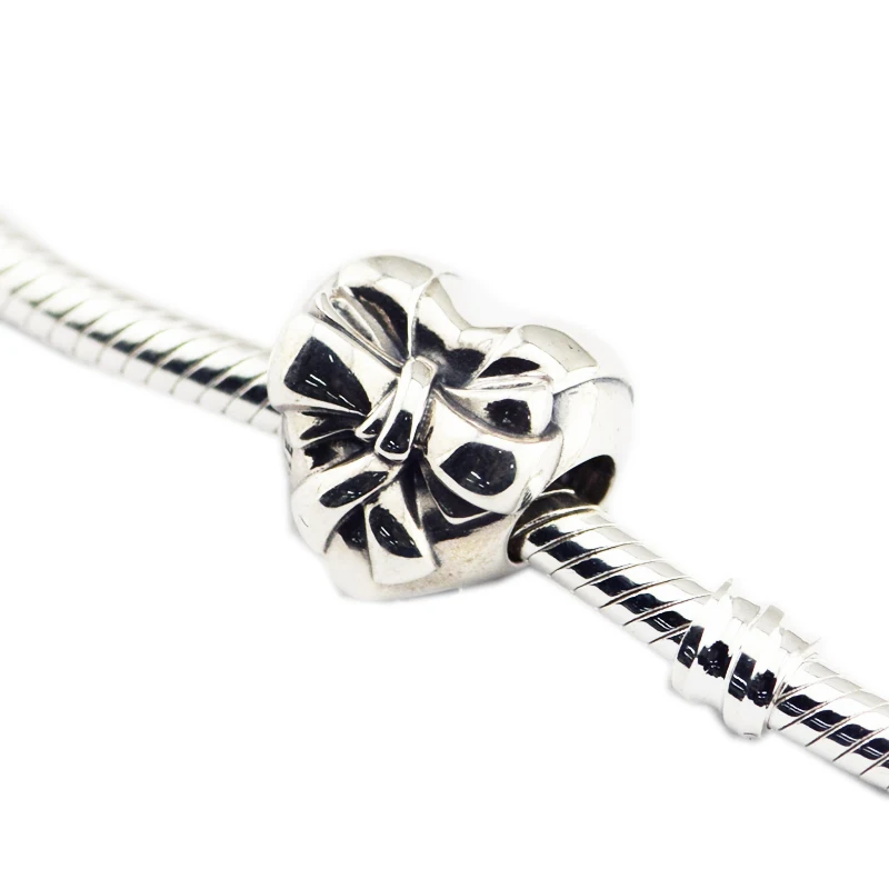 

Woman DIY Jewelry Brilliant Heart Bow Charm Fashion Beads For Jewelry Making Fits Sterling Silver Bracelets