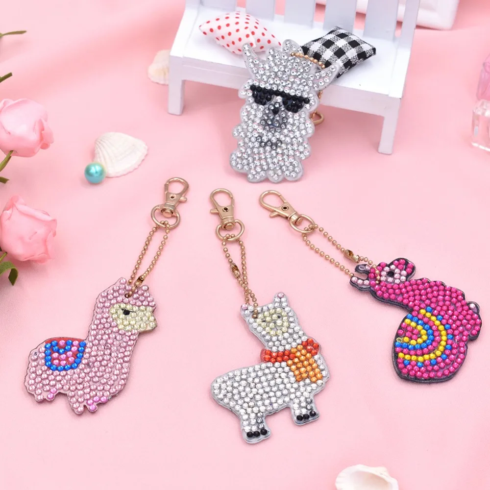 

4Pcs DIY Diamond Painting Keychain Cute Cartoon Animal Drill Decoration Keychain for Children Women Handbag Backpack