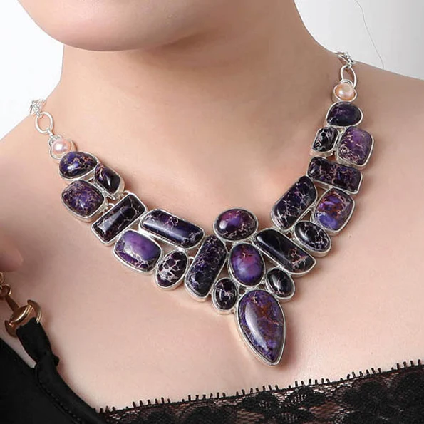 Wholesale Various Colors Luxury Regalite Statement Fashion Large Natural Semi-precious Stone Necklaces For Women GN-N017