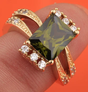 

Delicate Green Olive Peridot White Zircon Gold Filled Trendy Jewelry Ring US# Size 6 / 7 / 8 / 9 S1847