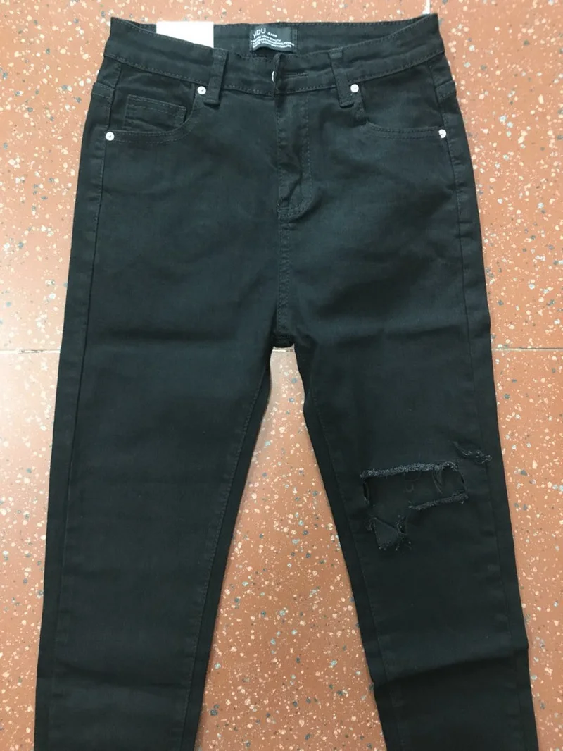 7300 (26)